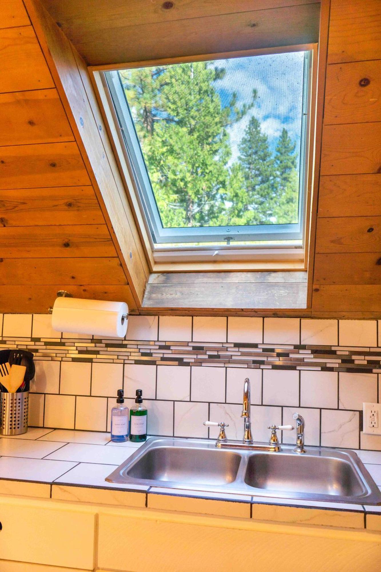 Bear Cave- Pet Friendly Suite In Shaver Lake Εξωτερικό φωτογραφία