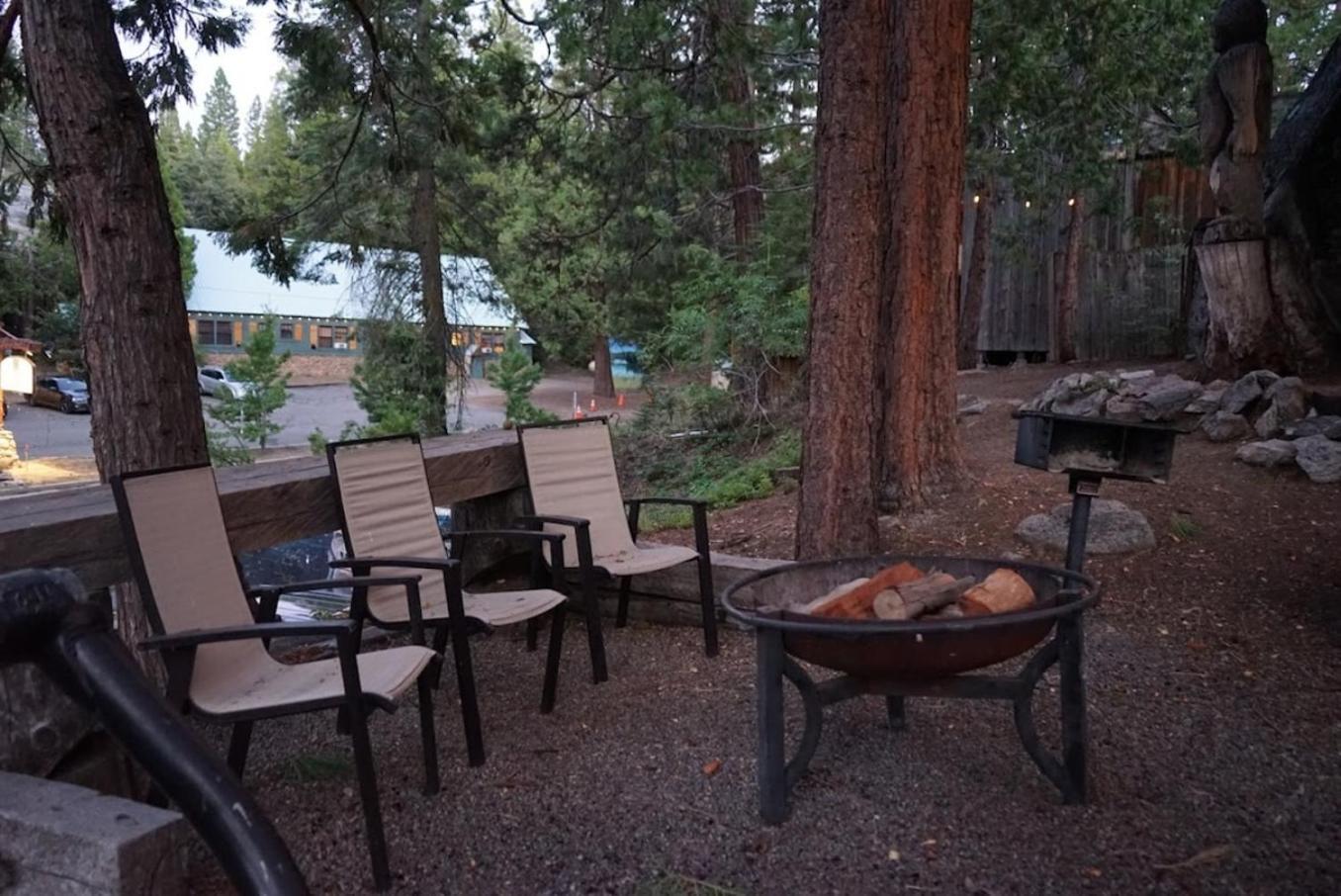 Bear Cave- Pet Friendly Suite In Shaver Lake Εξωτερικό φωτογραφία