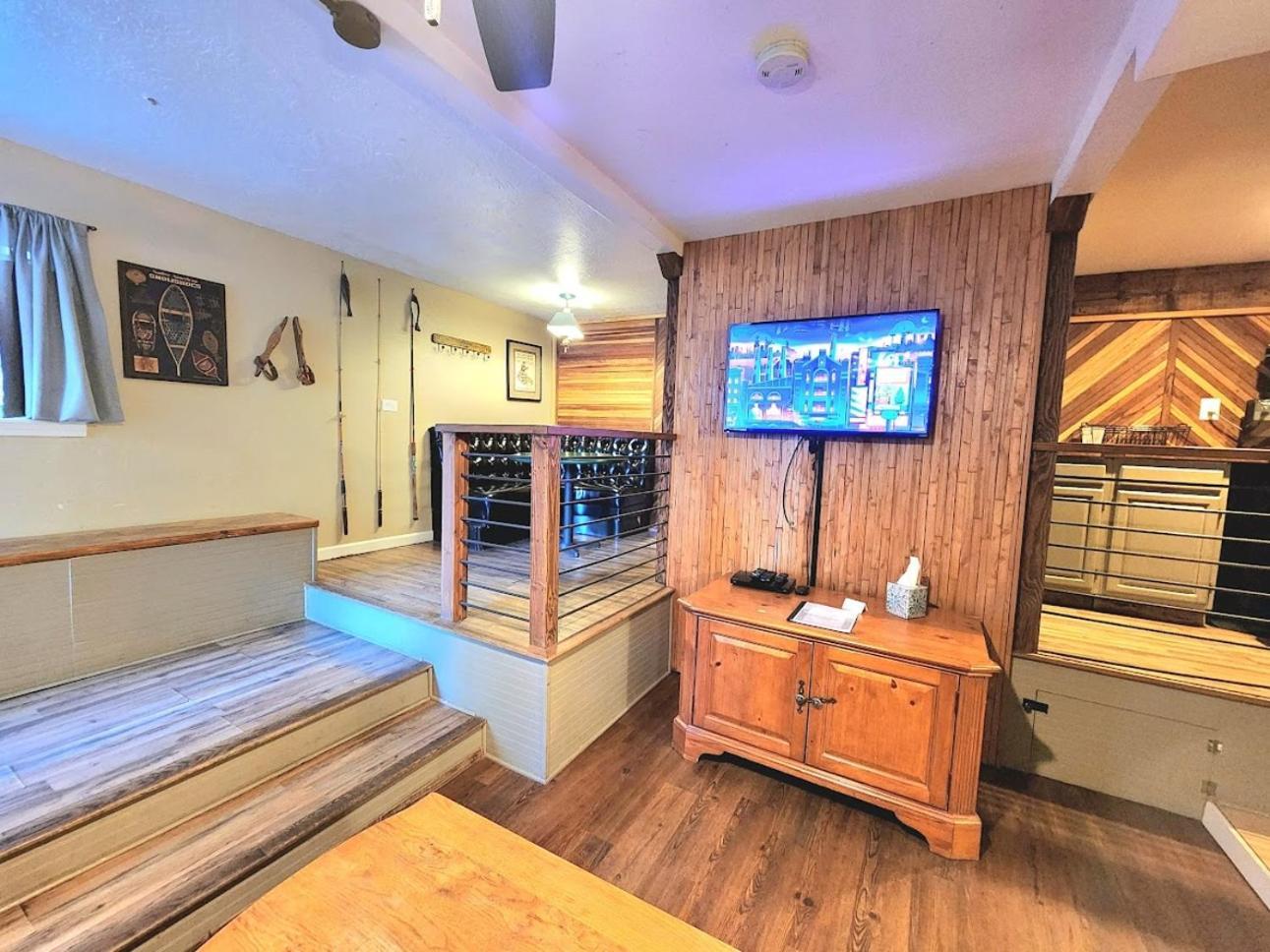 Bear Cave- Pet Friendly Suite In Shaver Lake Εξωτερικό φωτογραφία